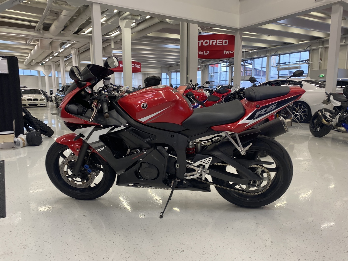 Yamaha - YZF-R6 - // Juuri saapunut / MIVV Slipari / Öhlins ohjausiskari // - Moottoripyörä
