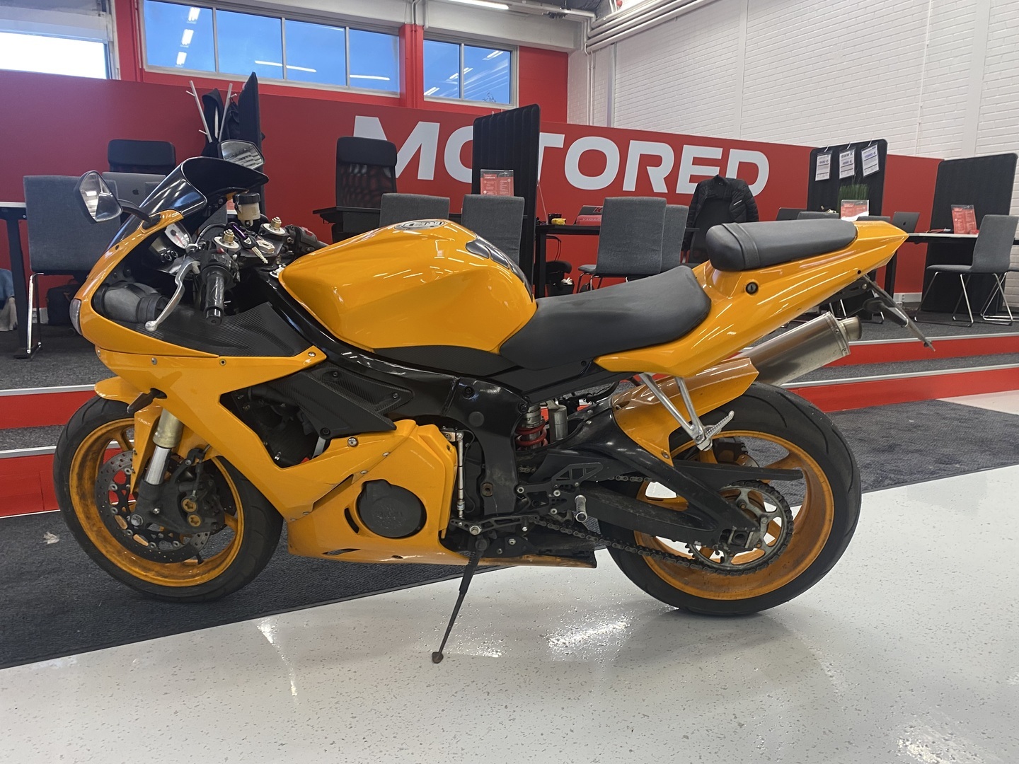 Yamaha - YZF-R6 - // Juuri saapunut / Shifter / Leovince SBK // - Moottoripyörä