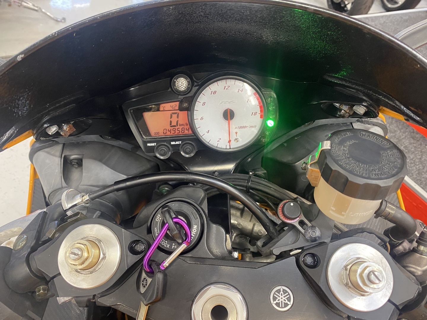 Yamaha - YZF-R6 - // Juuri saapunut / Shifter / Leovince SBK // - Moottoripyörä