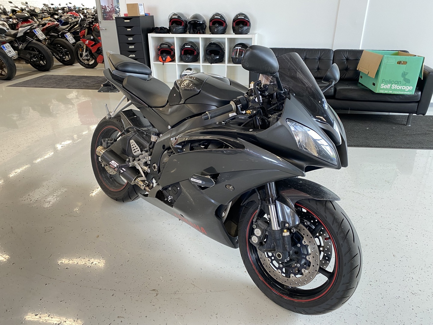Yamaha - YZF-R6 - // Juuri saapunut! / Suomipyörä / Huoltokirja / SC kokoputkisto // - Moottoripyörä