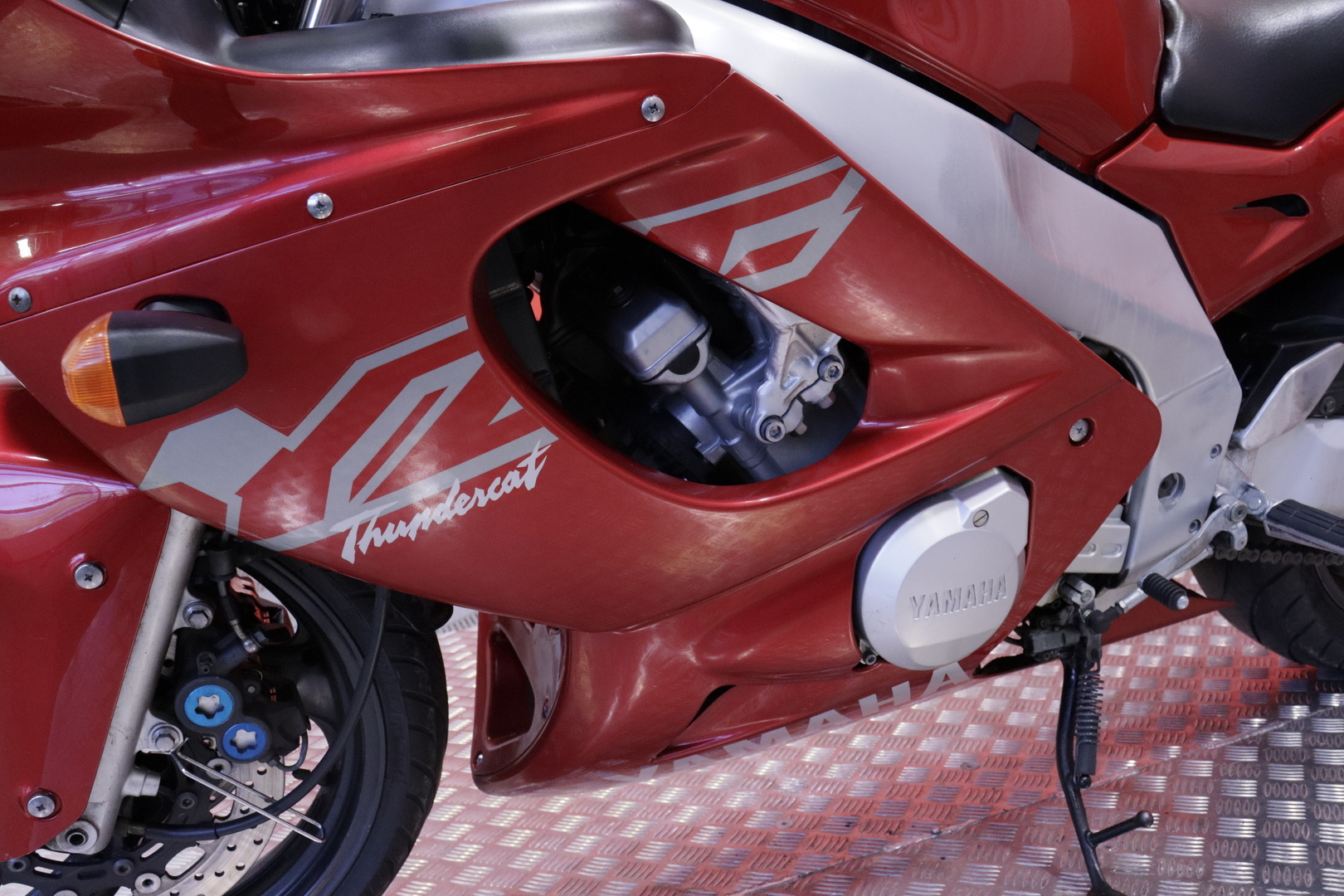 Yamaha - YZF - 600R Thundercat / Myydään Huutokaupat.com / orkkis / timu! // - Moottoripyörä