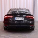 Audi - A5 - Sportback Business Sport Comfort Edition 35 TFSI 110 kW MHEV S tronic // Suomi-auto / Webasto / Matrix LED / Vetokoukku // - Viistoperä