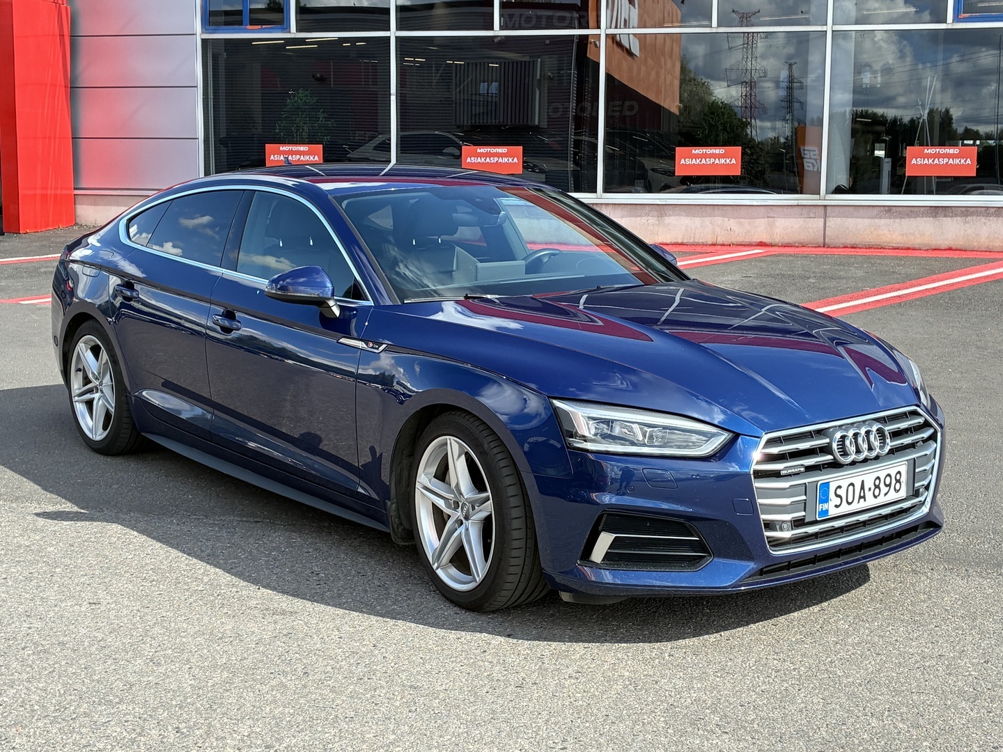 Audi - A5 - Sportback Business Sport Comfort Edition 3,0 TDI 210 kW quattro tiptronic S Line - Viistoperä