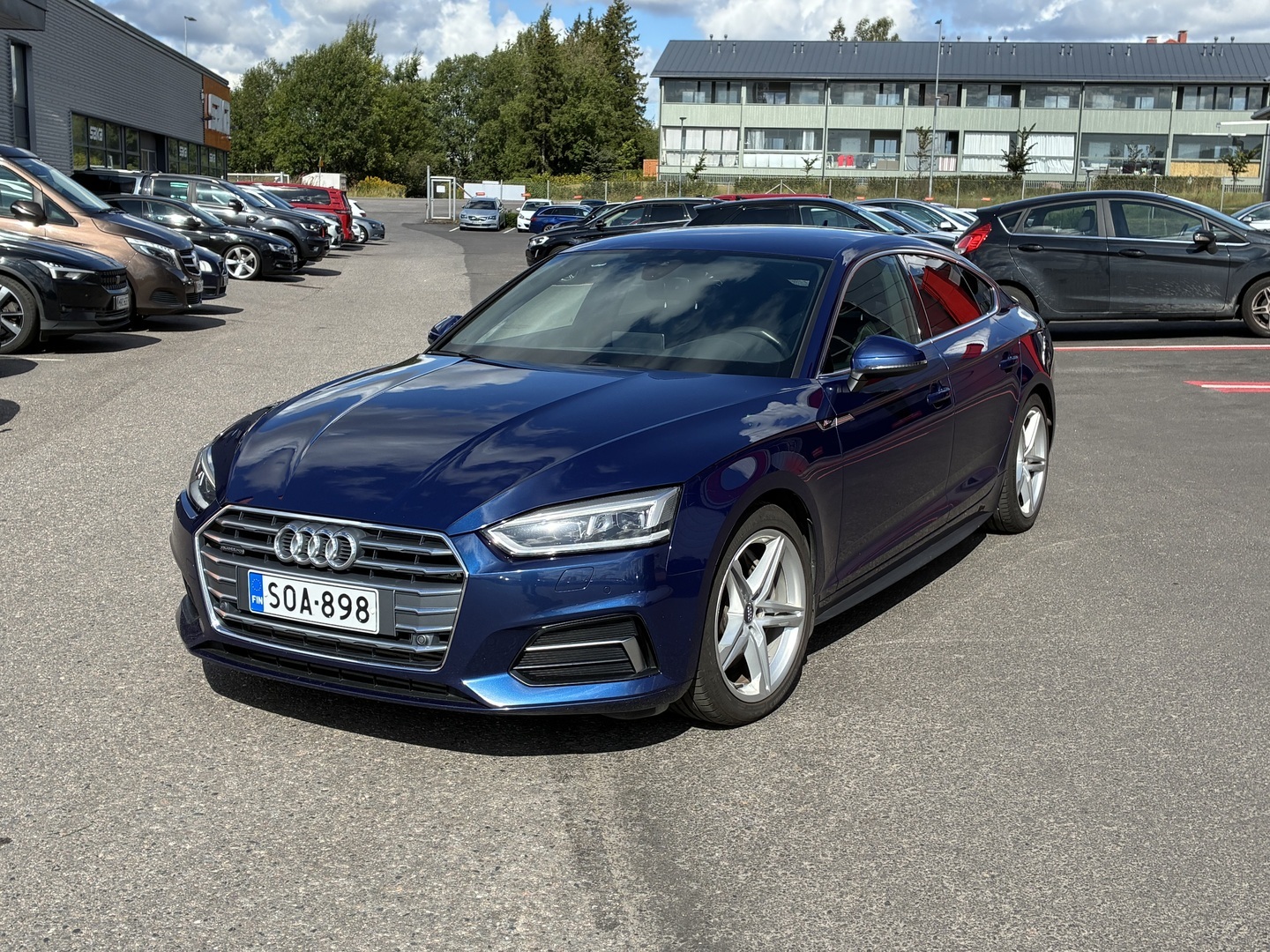 Audi - A5 - Sportback Business Sport Comfort Edition 3,0 TDI 210 kW quattro tiptronic S Line - Viistoperä