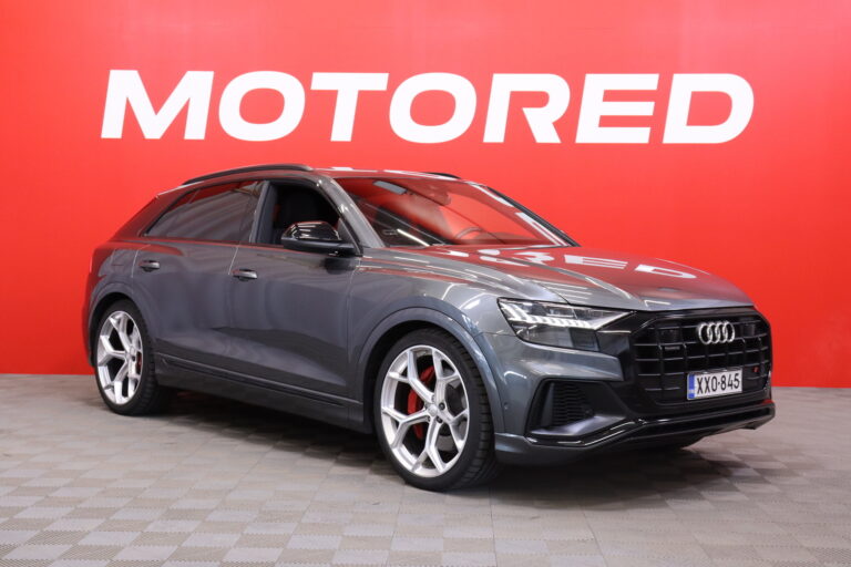 Audi - Q8 - 60 TFSI e 340 kW quattro tiptronic S Line - Maastoauto
