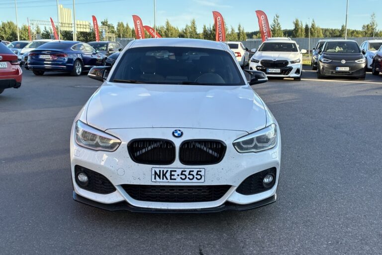 BMW 120