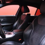 BMW - 320 - G20 Sedan 320d A xDrive Business M Sport // Laser / Harman & Kardon / 360 / ACC / DAP / Hud / Vetokoukku / Muistipenkki - Sedan