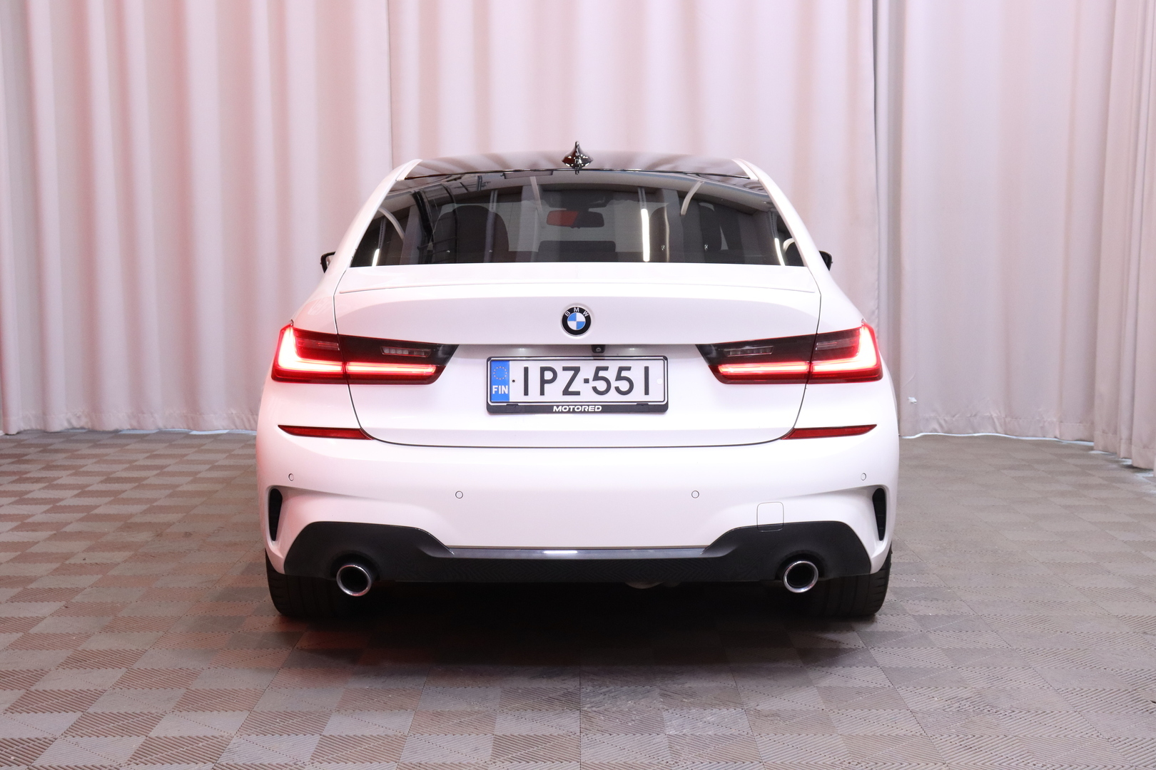 BMW - 320 - G20 Sedan 320d A xDrive Business M Sport // Laser / Harman & Kardon / 360 / ACC / DAP / Hud / Vetokoukku / Muistipenkki - Sedan