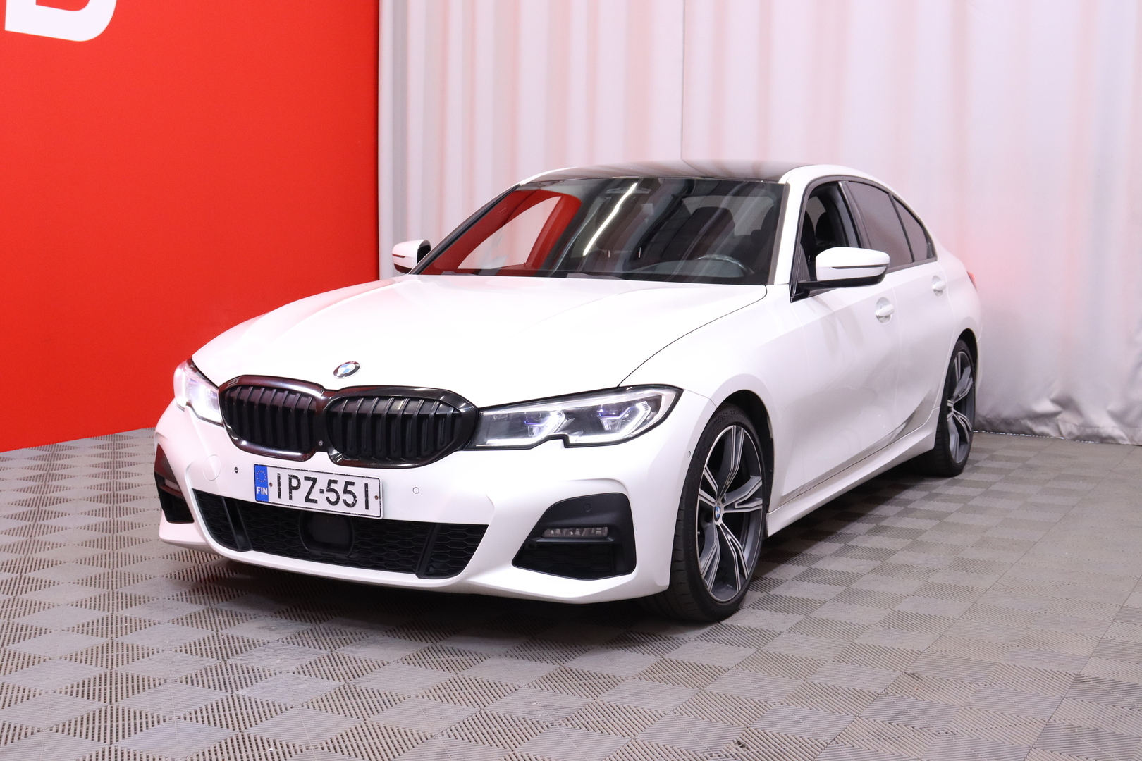 BMW - 320 - G20 Sedan 320d A xDrive Business M Sport // Laser / Harman & Kardon / 360 / ACC / DAP / Hud / Vetokoukku / Muistipenkki - Sedan