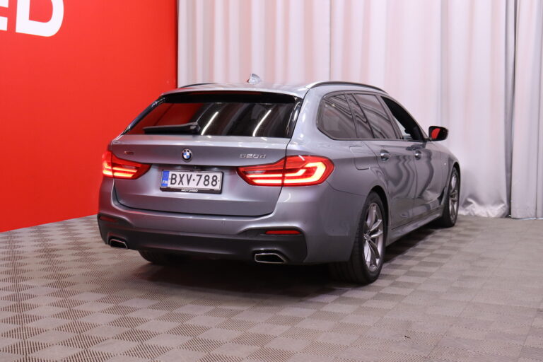 BMW 520