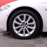 BMW - 520 - F11 Touring 520d A xDrive Business / KATSO MITKÄ VARUSTEET!! / Night Vision / Webasto / ACC / HUD / Navi / Comfort Access // - Farmari