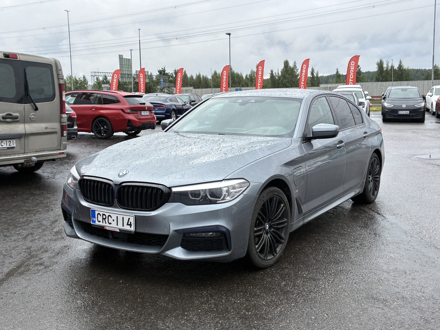 BMW - 530 - G30 Sedan 530e A Charged Edition M Sport - Sedan