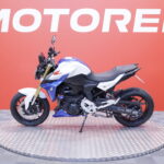 BMW - F - 900R // Suomi-pyörä / Huoltokirja / MIVV / Ajomodet / Kaatumatapit // - Moottoripyörä