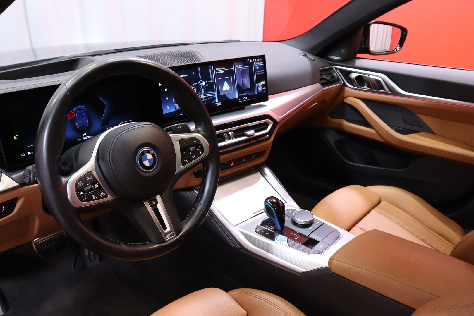 BMW - I4 M50 - M Sport PRO / Huippuvarusteet! / Kattoluukku / Laser / DAP/ M Carbon / Harman Kardon / Koukku / Comfort Access / - Sedan