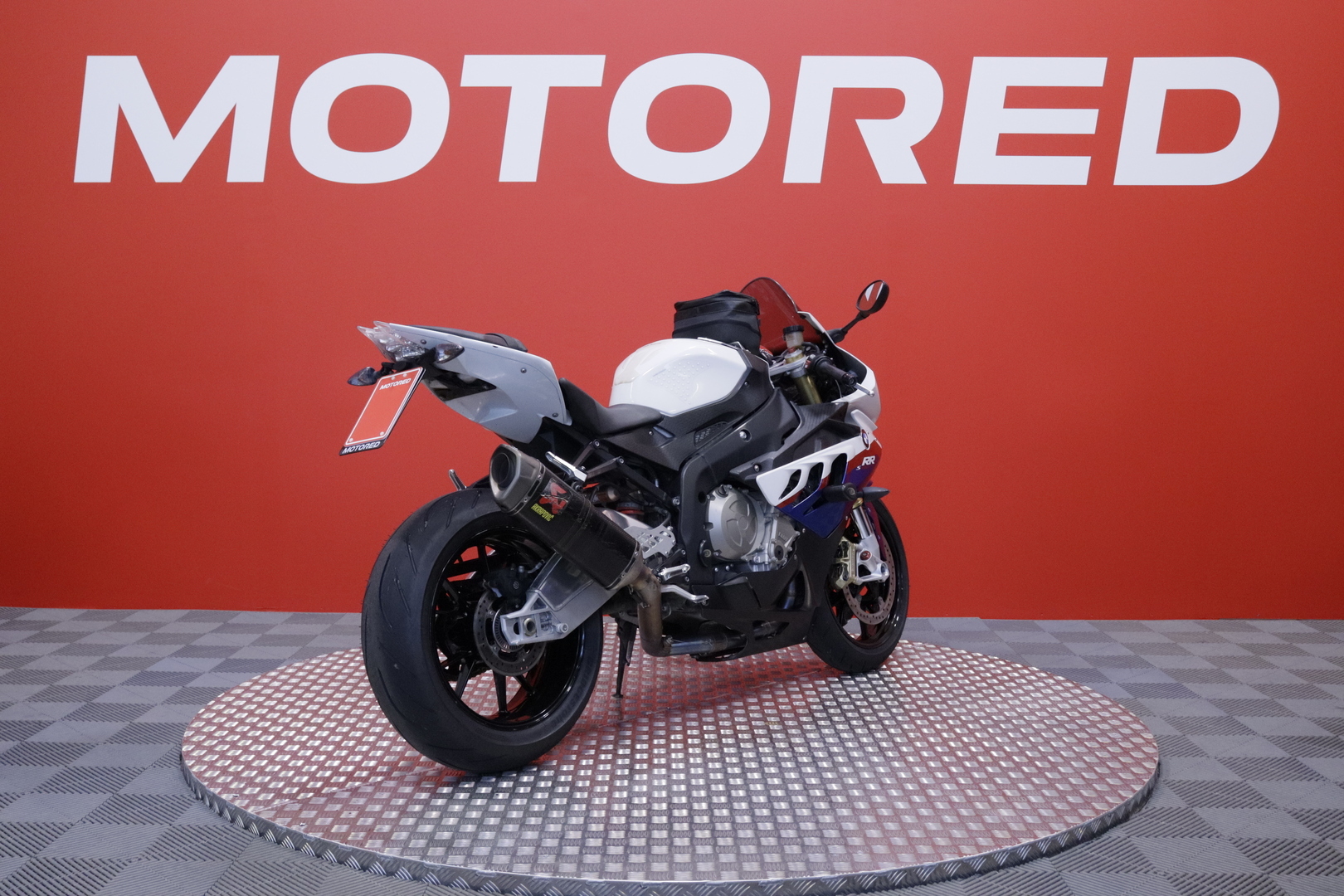 BMW - S - 1000RR // Iso huolto juuri tehty! / Akrapovic / Shifter // - Moottoripyörä