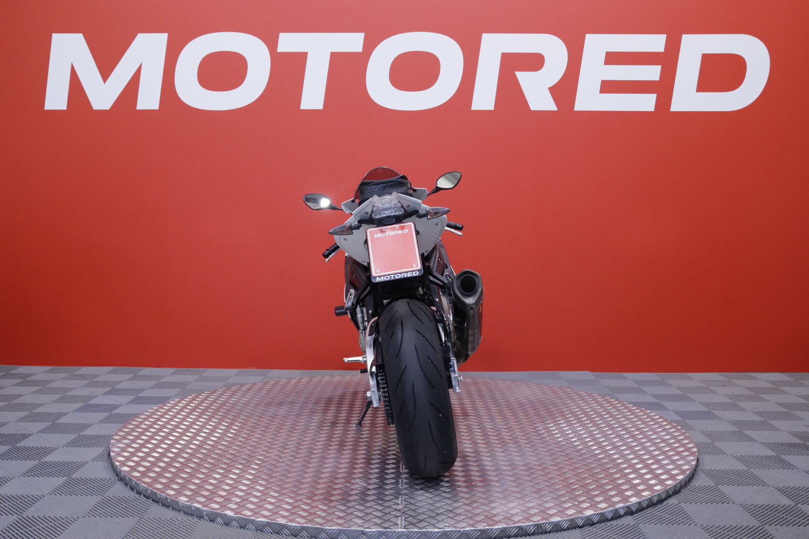 BMW - S - 1000RR // Iso huolto juuri tehty! / Akrapovic / Shifter // - Moottoripyörä