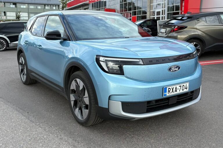 Ford - Explorer - AWD Extended Range 79 kWh 340 hv Explorer Premium - Maastoauto