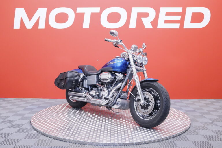 Harley-Davidson - CVO - FAT BOB FXDFSE // Suomi CVO / Nostajat tehty / Huoltokirja / Hieno alkup kuntoinen // - Moottoripyörä