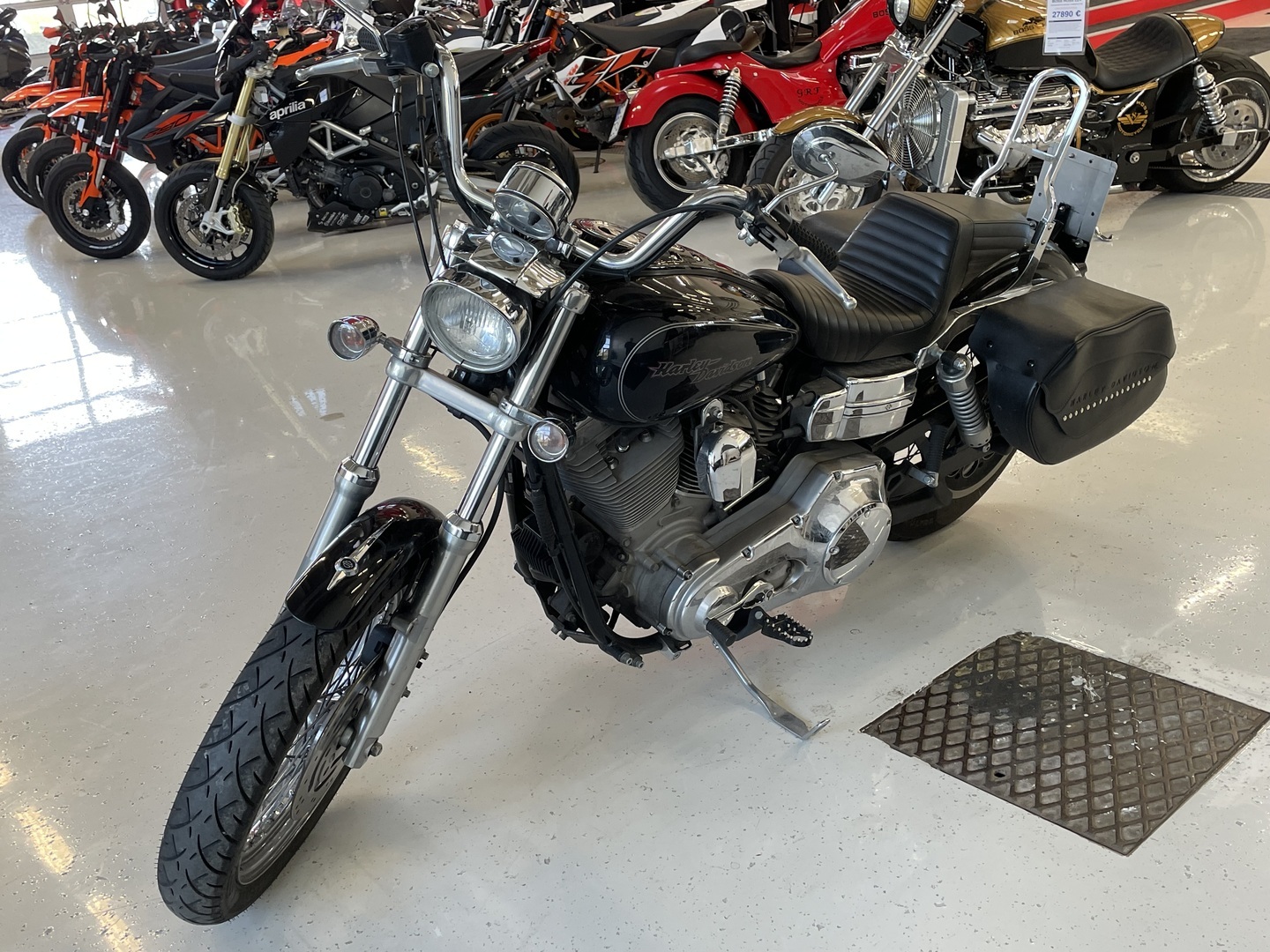 Harley-Davidson - DYNA - FXDCI DYNA SUPER GLIDE CUSTOM // Steppi penkki / Laukut / Juuri saapunut // - Moottoripyörä