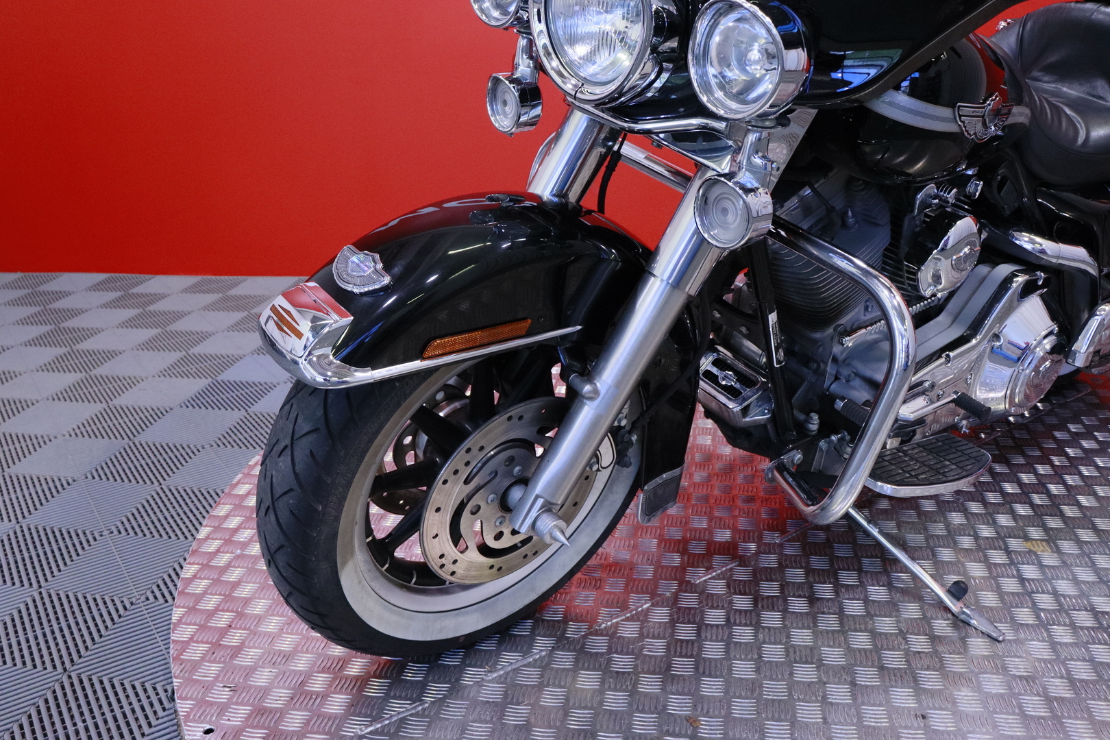Harley-Davidson - TOURING - FLHT Electra Glide Standard // Suomi-pyörä / Huoltokirja / Sivulaukut // - Moottoripyörä