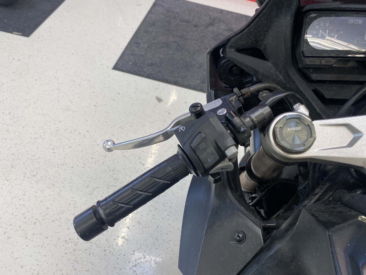 Honda - CBR - 650 R // Juuri saapunut / Suomi Pyörä / Huoltokirja // - Moottoripyörä