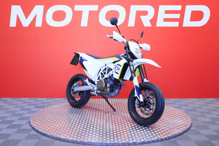 Husqvarna - 701 - Supermoto // Huoltokirja / Alkuperäis kunto! / ABS // - Moottoripyörä