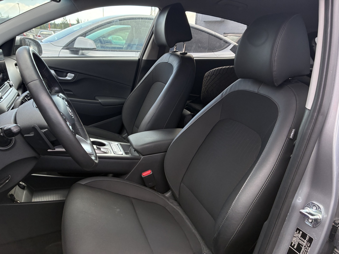 Hyundai - KONA - electric 64 kWh 204 hv Style MY21 - Maastoauto