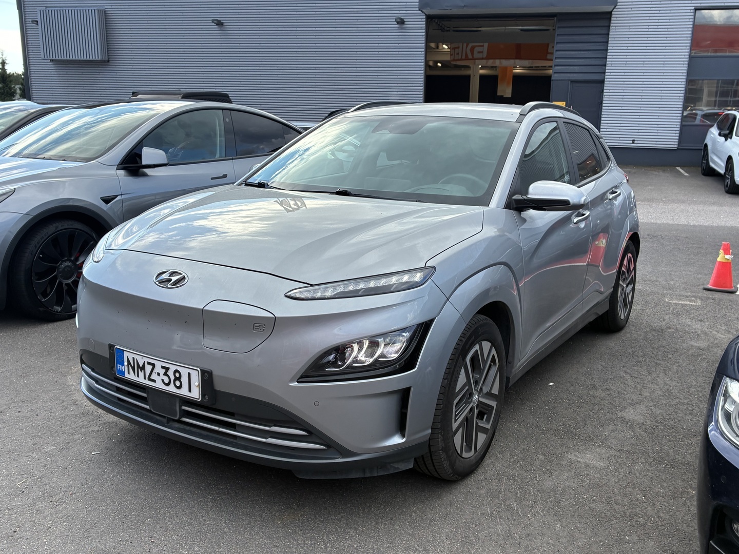 Hyundai - KONA - electric 64 kWh 204 hv Style MY21 - Maastoauto