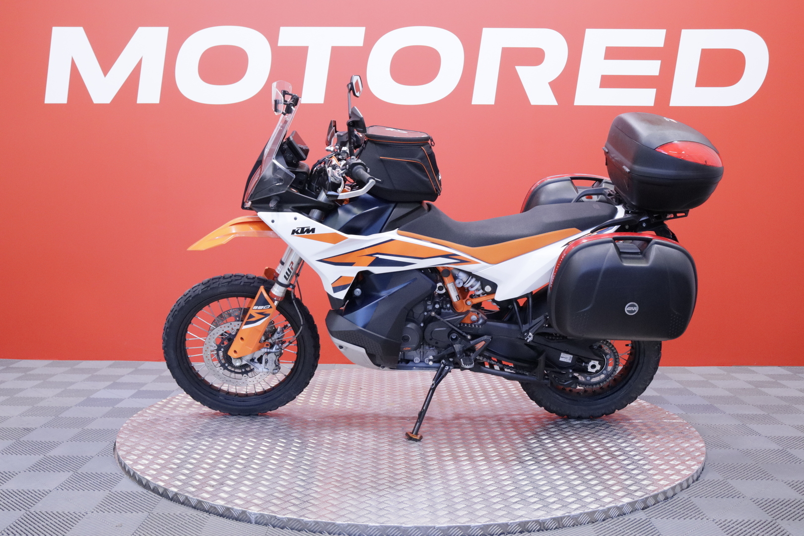 KTM - 890 - Adventure R // Suomi-pyörä / Merkkihuollettu / Shifter / Vakkari / 4x Laukut // - Moottoripyörä