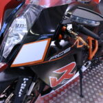 KTM - RC - 8R // GPR-Putkisto / Ducktail / Siisti! // - Moottoripyörä