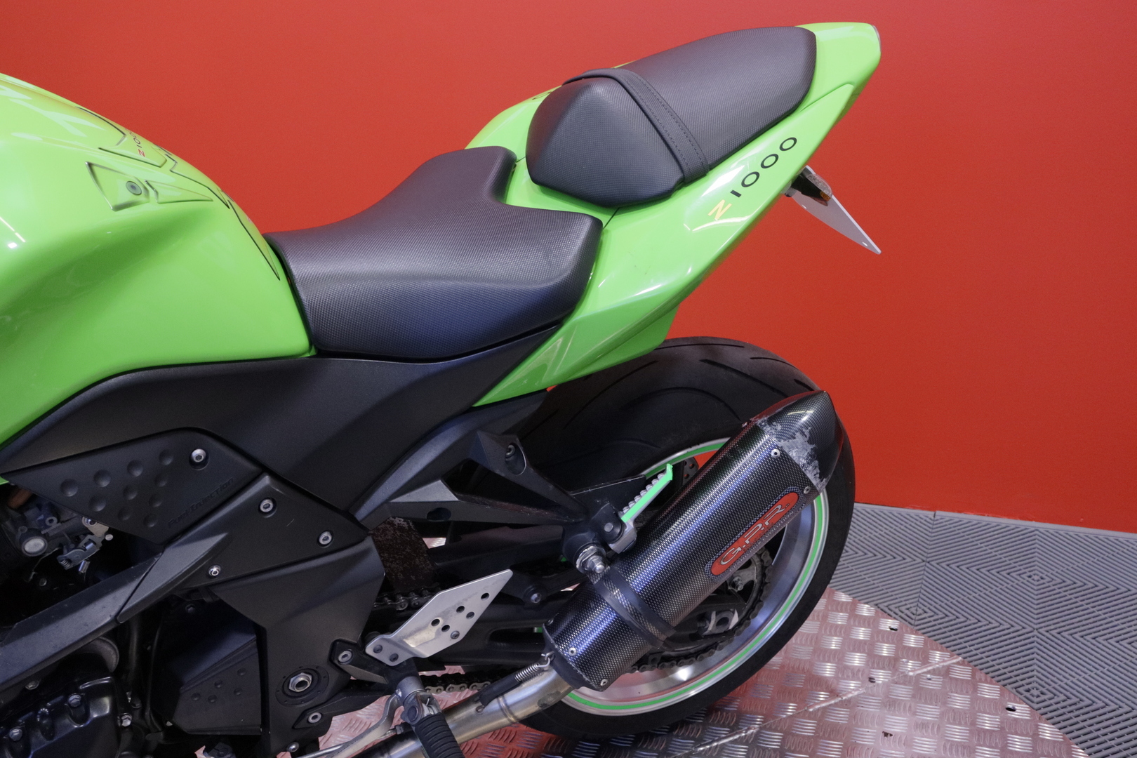 Kawasaki - Z - 1000 // GPR Sliparit / Hieno! // - Moottoripyörä