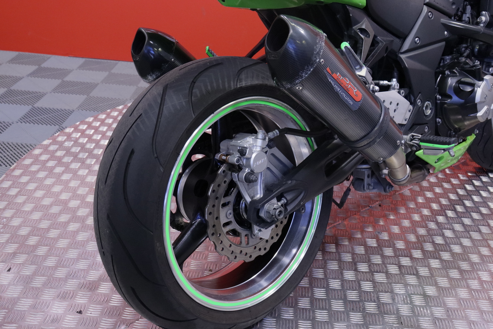 Kawasaki - Z - 1000 // GPR Sliparit / Hieno! // - Moottoripyörä
