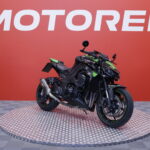 Kawasaki - Z - 1000 // Akrapovic putkisto / Huoltokirja // - Moottoripyörä