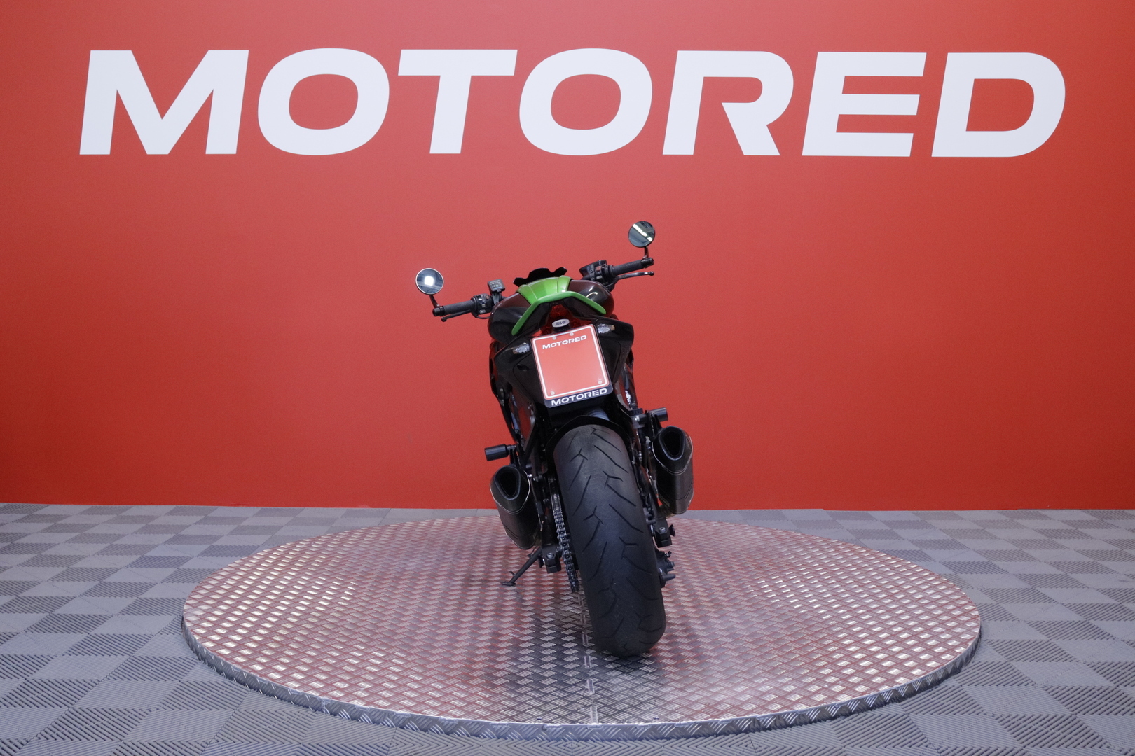 Kawasaki - Z - 1000 // Akrapovic putkisto / Huoltokirja // - Moottoripyörä