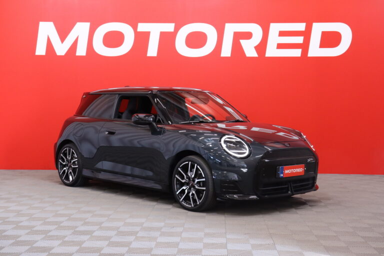 MINI - Cooper - JCW E - Viistoperä