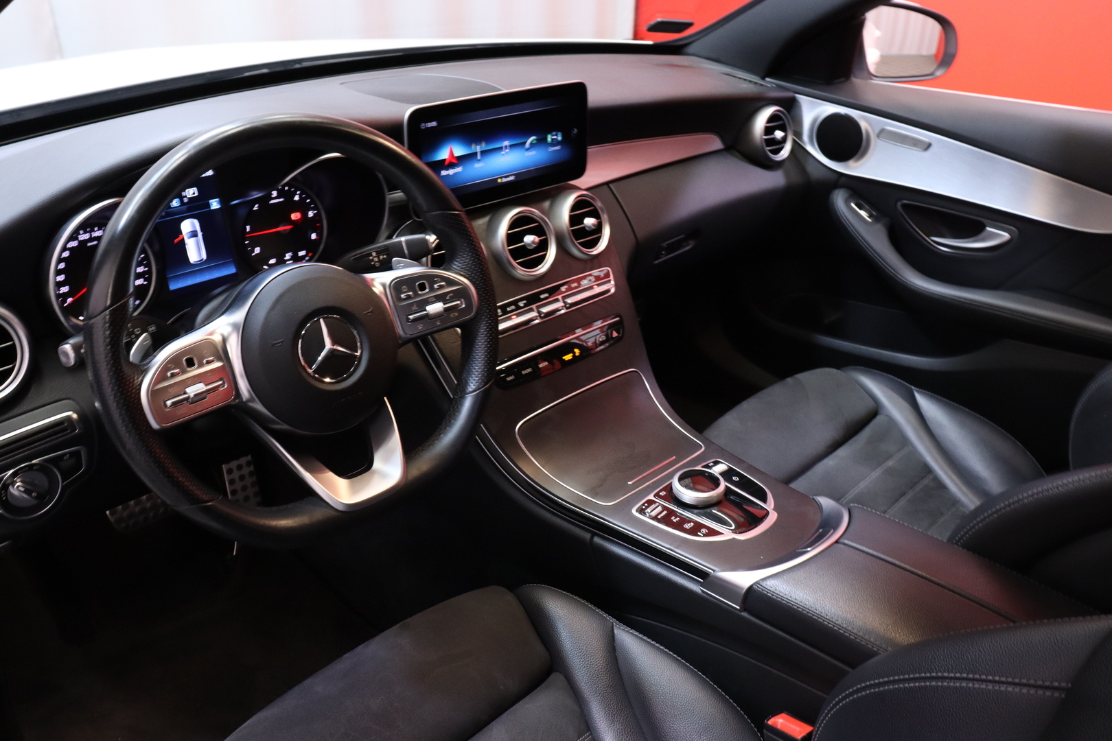 Mercedes-Benz - C - 220 d  T A  Business AMG / LED / Koukku / Vakkari / Bluetooth // - Farmari
