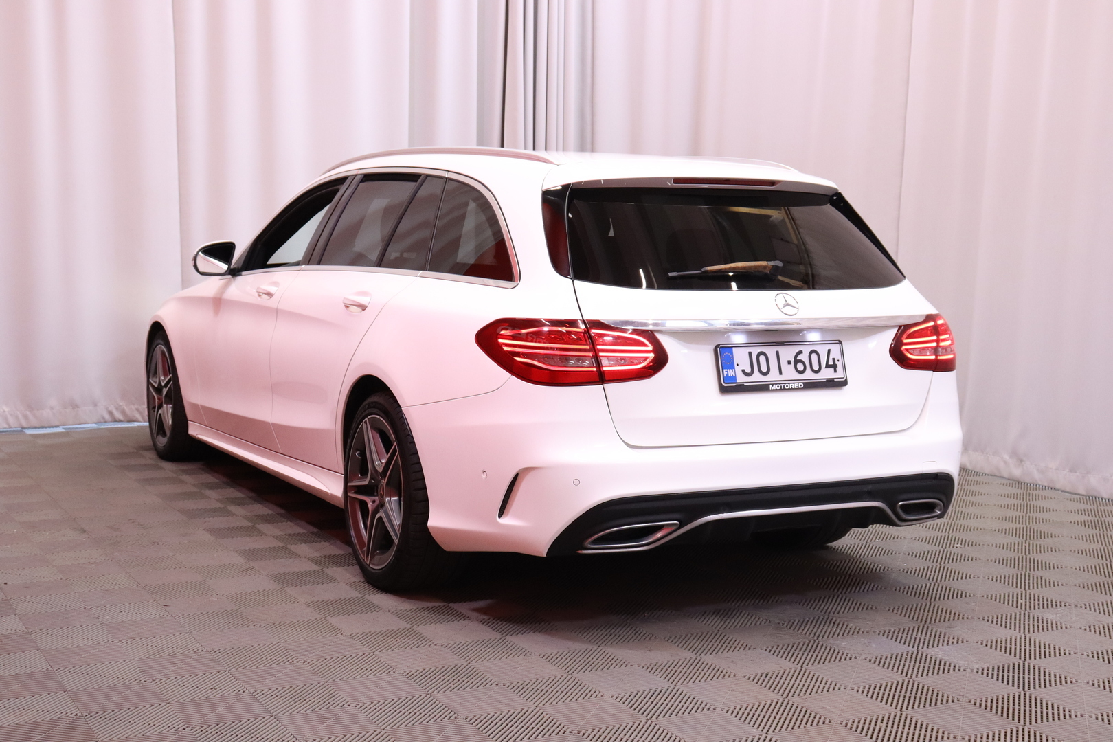 Mercedes-Benz - C - 220 d  T A  Business AMG / LED / Koukku / Vakkari / Bluetooth // - Farmari