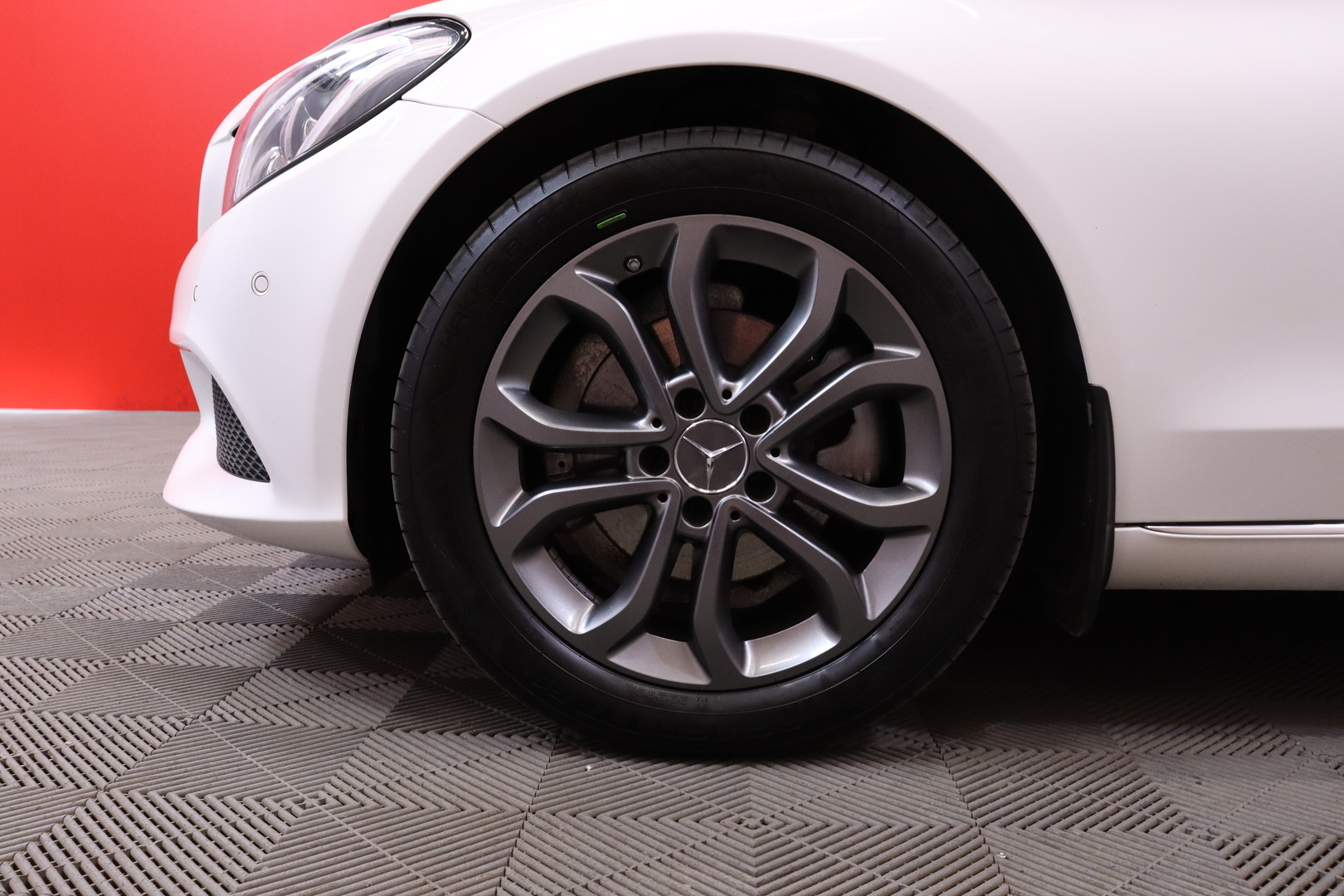 Mercedes-Benz - C - 200 BlueTec T A Premium Business // Suomi-auto / ILS-Led / Sporttipenkit / Vetokoukku - Farmari