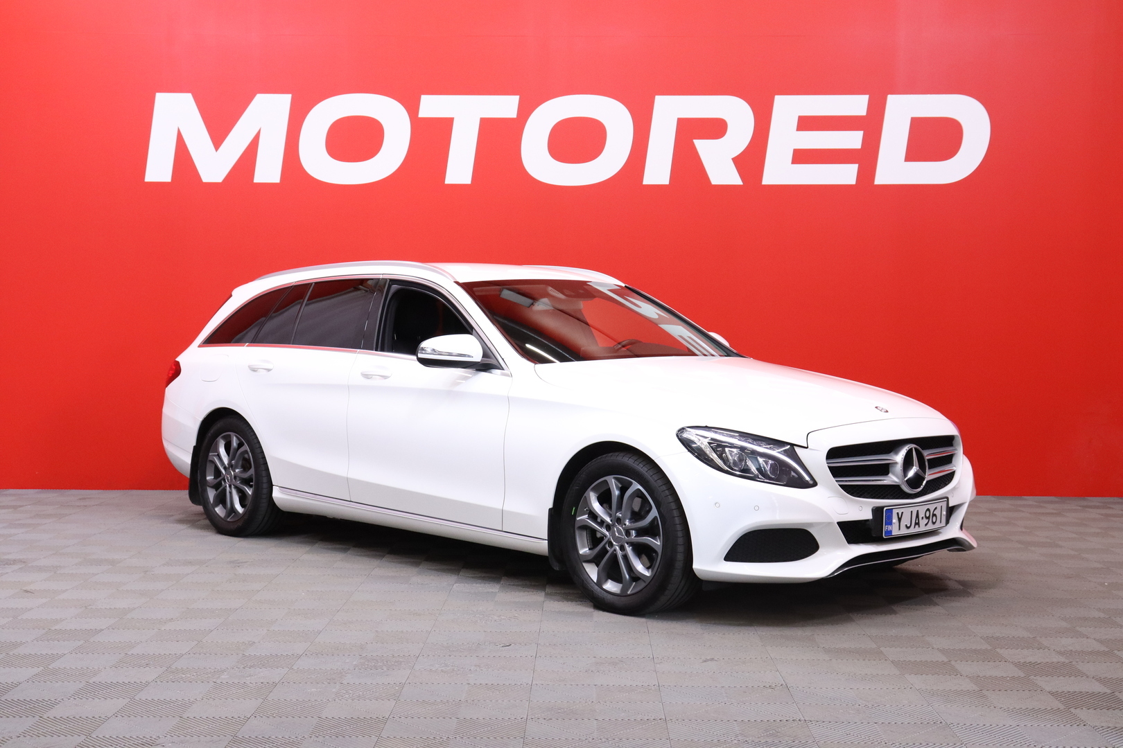 Mercedes-Benz - C - 200 BlueTec T A Premium Business // Suomi-auto / ILS-Led / Sporttipenkit / Vetokoukku - Farmari