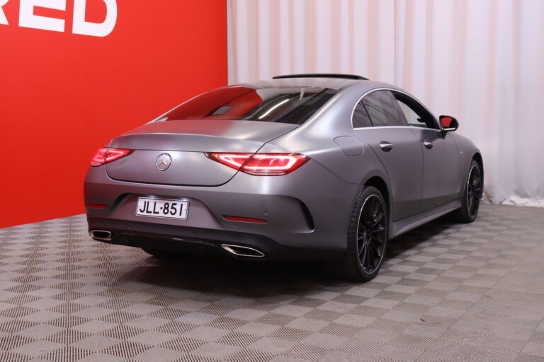 Mercedes-Benz CLS