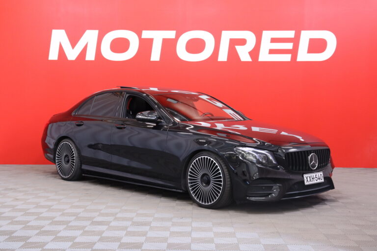 Mercedes-Benz - E - 350 d Sedan AMG / Distronic / Multibeam / Burmester / Panoraama / Muistinahat / Airmatic / 360° / Imuovet / Widescreen - Sedan