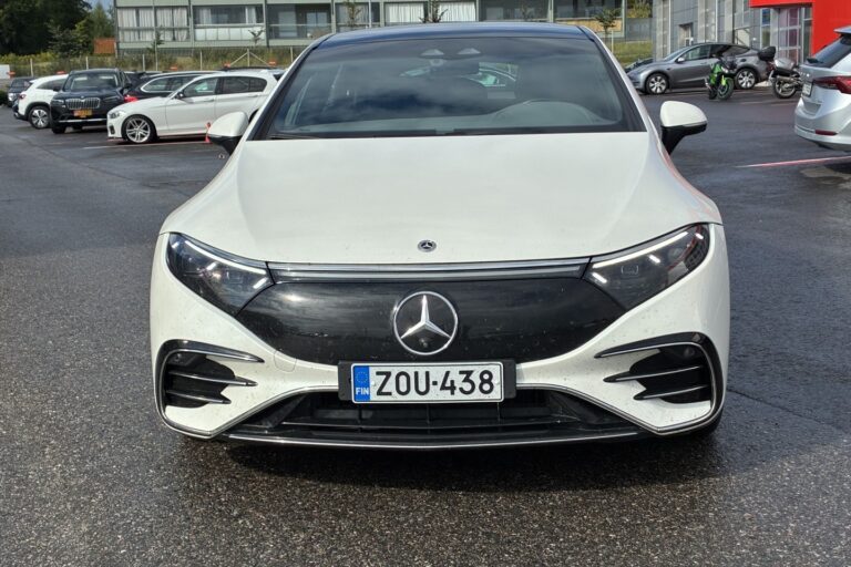 Mercedes-Benz EQS