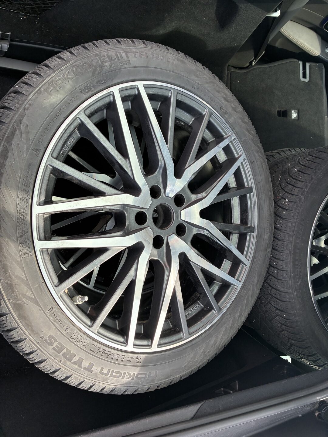 Mercedes-Benz - EQS - 450 4MATIC AMG - Sedan