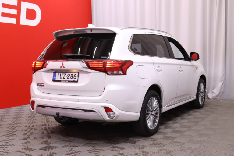 Mitsubishi Outlander PHEV
