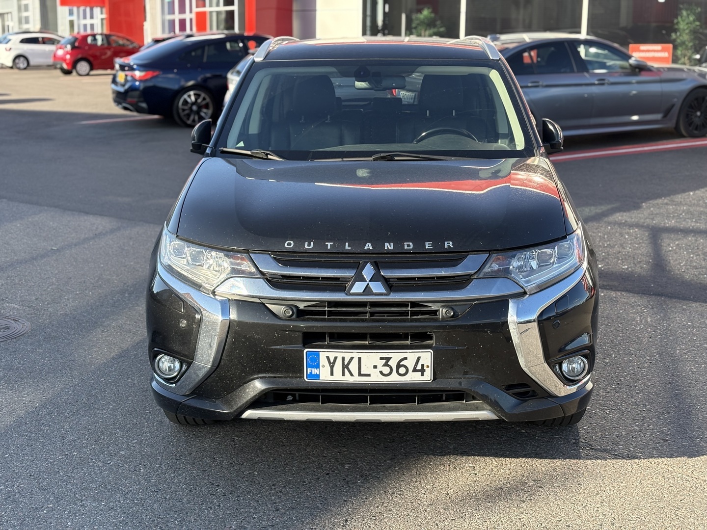 Mitsubishi - OUTLANDER PHEV - Instyle Navi 4WD 5P - Farmari