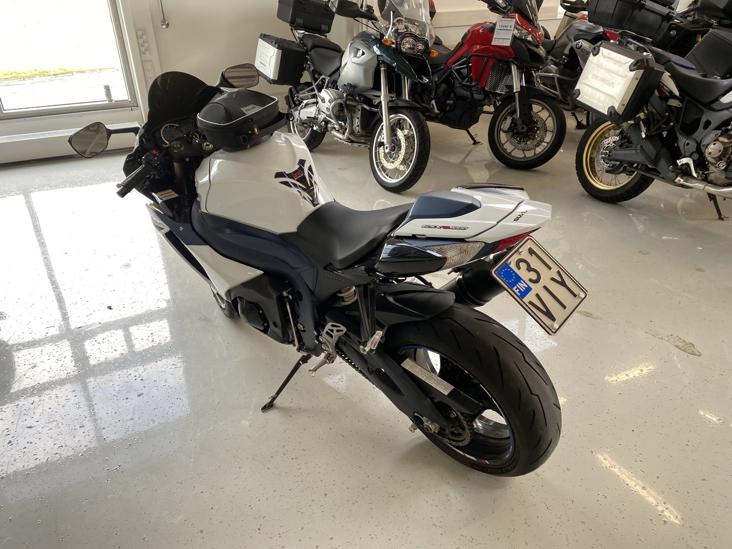 Suzuki - GSX-R - 1000 // Juuri saapunut! / Huoltokirja / Ajomodet / SC-Project // - Moottoripyörä