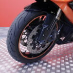 Suzuki - GSX-R - 1000 // Yoshimura / Huoltokirja / Suomi-Pyörä / Fat Bar / Kaatumaraudat // - Moottoripyörä