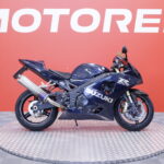 Suzuki - GSX-R - 750 // Suomi-pyörä / Ohjausiskunvaimennin / Kaatumatapit // - Moottoripyörä