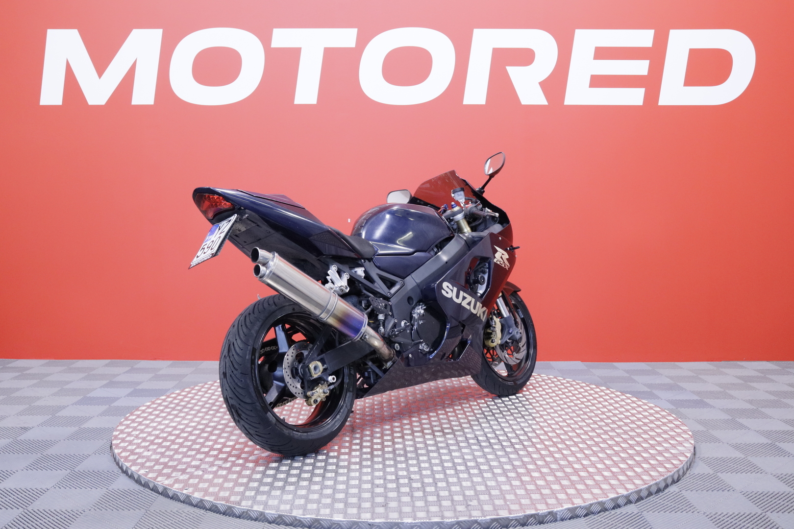 Suzuki - GSX-R - 750 // Suomi-pyörä / Ohjausiskunvaimennin / Kaatumatapit // - Moottoripyörä