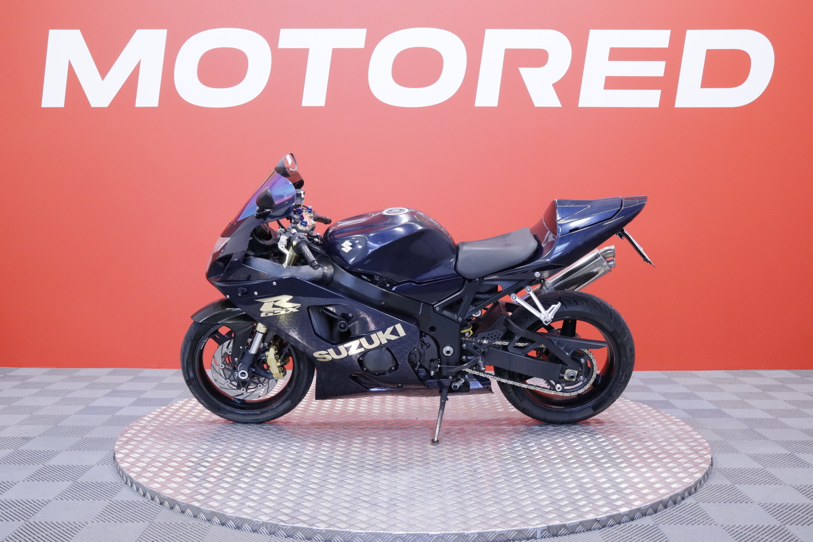 Suzuki - GSX-R - 750 // Suomi-pyörä / Ohjausiskunvaimennin / Kaatumatapit // - Moottoripyörä